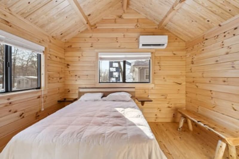 Ranger Smith Loft Cabin-2